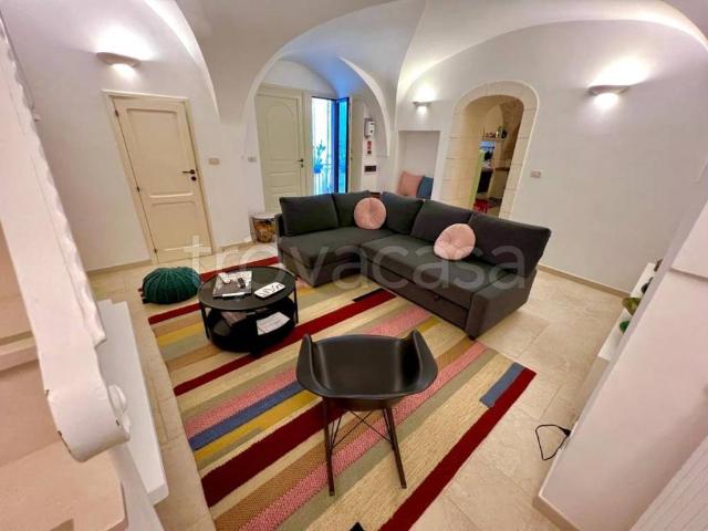 Appartamento in affitto a Cisternino, Brindisi