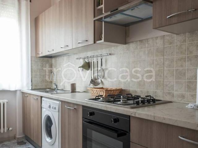 Appartamento in affitto a San Marone, Marche