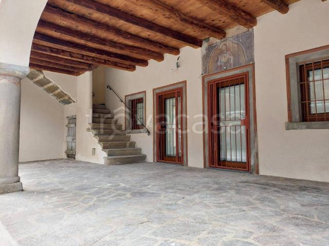Appartamento in affitto a Fiorine, Clusone