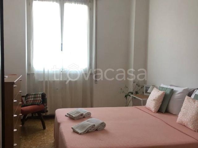 Appartamento in affitto a Villatico, Colico