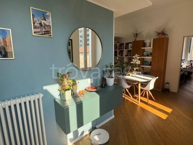 Appartamento in affitto a Borgovico, Como