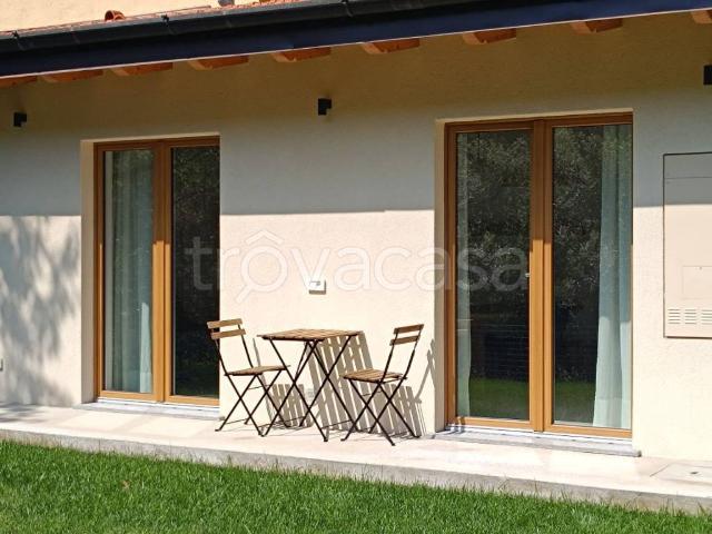 Appartamento in affitto a Trecallo, Como