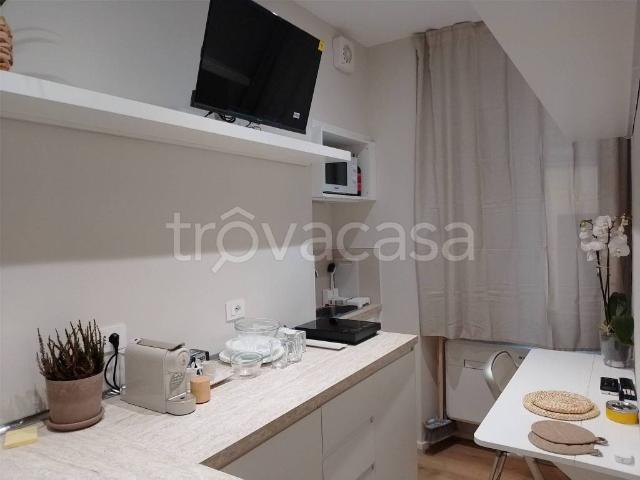 Appartamento in affitto a Sagnino, Como