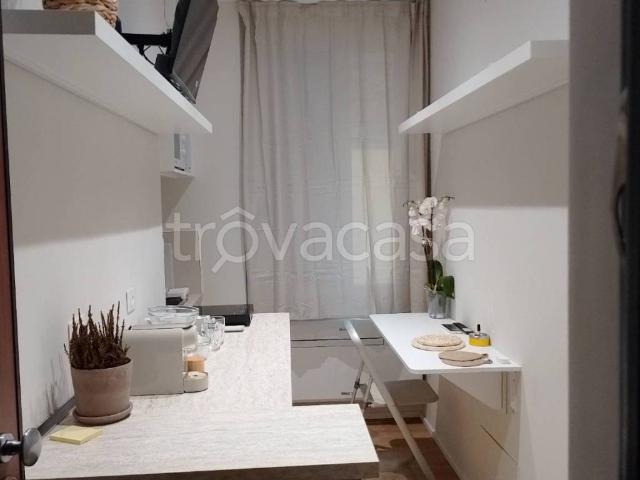 Appartamento in affitto a Sagnino, Como