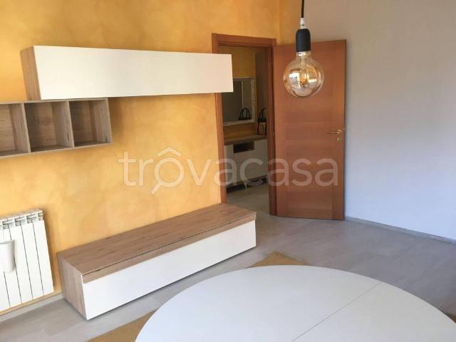 Appartamento in affitto a San Bartolomeo, Como