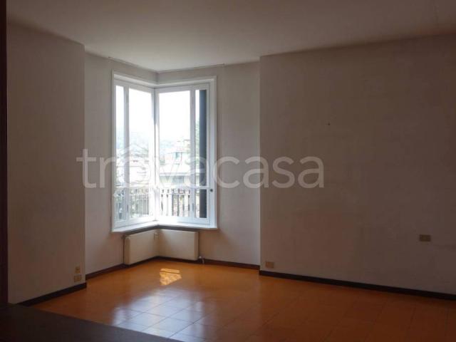 Appartamento in affitto a Sant'Agostino, Como