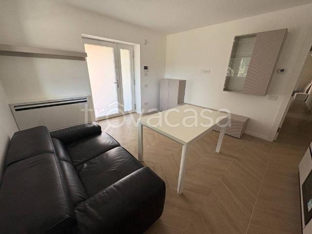 Appartamento in affitto a Civiglio, Como