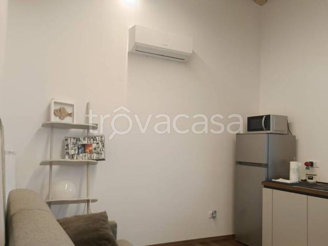 Appartamento in affitto a Costa Volpino, Lombardia