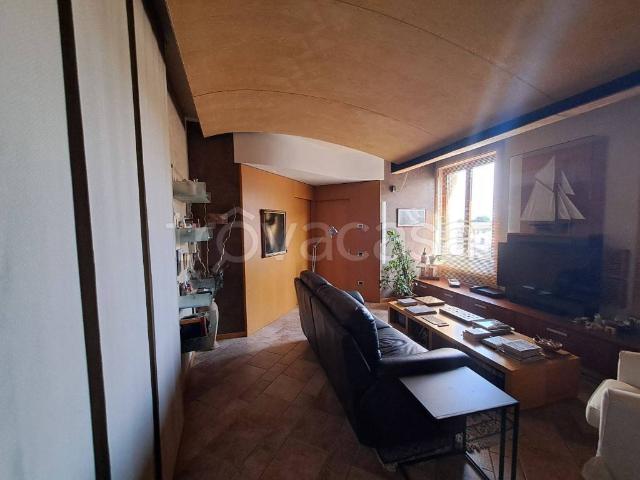 Appartamento in affitto a Sant'Ambrogio, Cremona