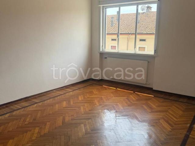 Appartamento in affitto a Vecchia Dogana, Cremona