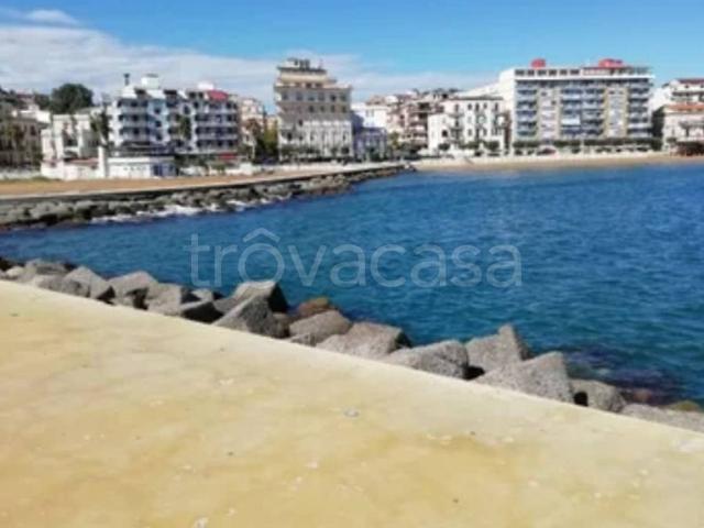 Appartamento in affitto a Calabria, Crotone