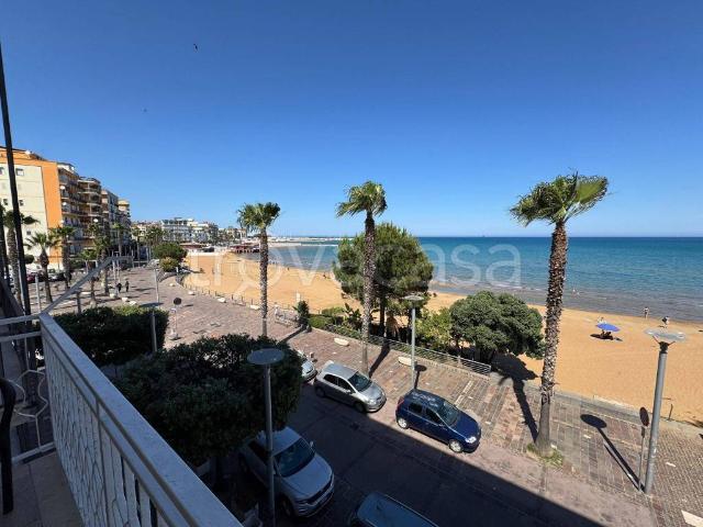 Appartamento in affitto a Carmine, Calabria