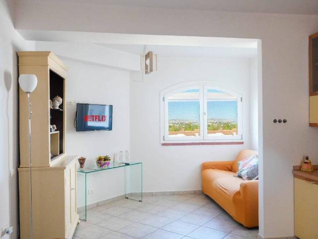 Appartamento in affitto a Sanna Sannello, Calabria