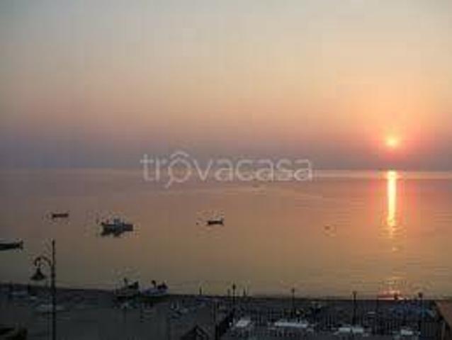 Appartamento in affitto a Calabria, Crotone