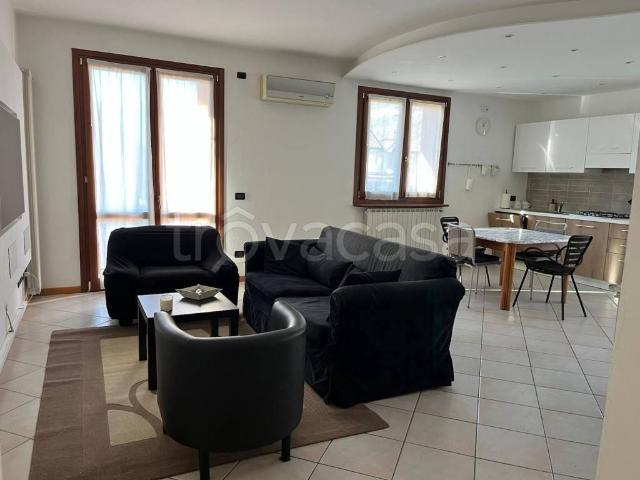 Appartamento in affitto a Comunità montana della valle Camonica, Darfo