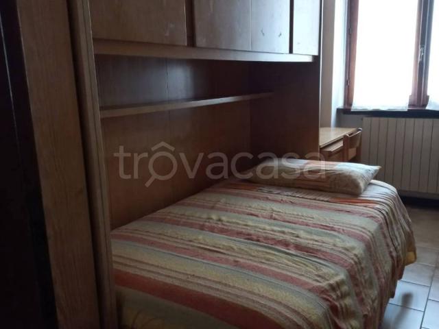 Appartamento in affitto a Crevenna, Erba