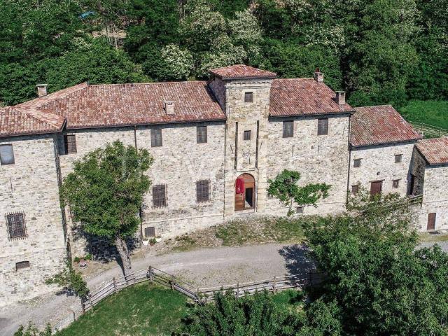 Appartamento in affitto a Ferriere, Reggio Emilia