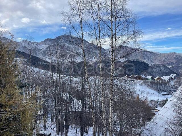 Appartamento in affitto a Borgo Stalle Lunghe, Piemonte
