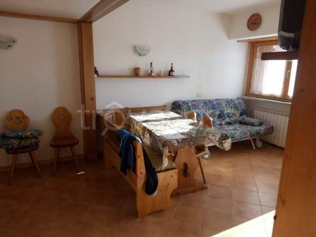 Appartamento in affitto a Borgo Stalle Lunghe, Piemonte