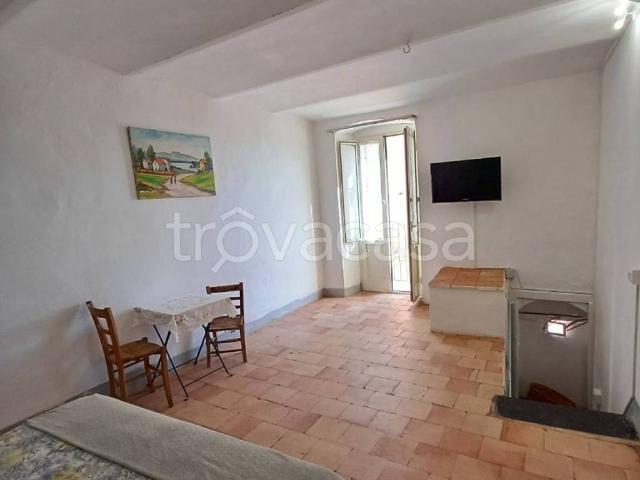 Appartamento in affitto a Frosolone, Molise