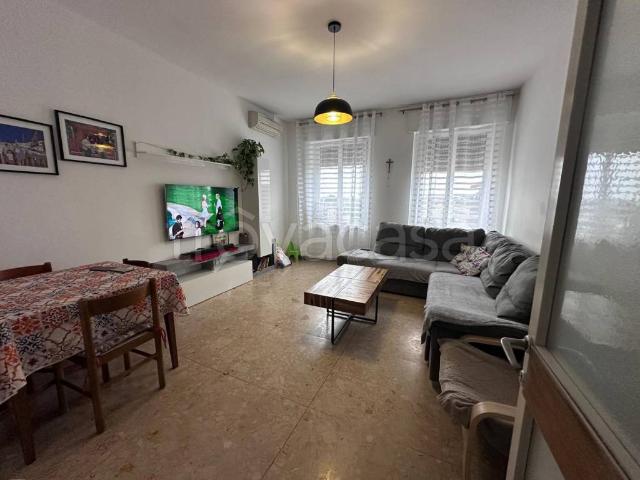 Appartamento in affitto a Centro, Gallarate