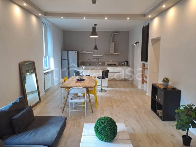 Appartamento in affitto a Centro, Gallarate