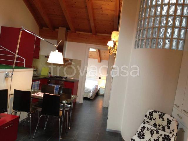 Appartamento in affitto a Garda, Verona
