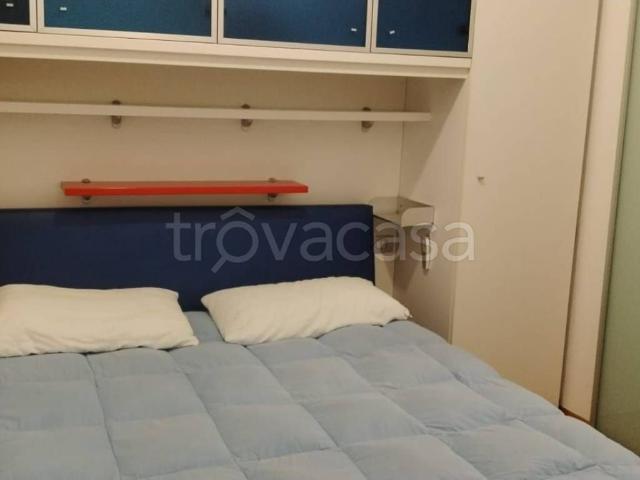 Appartamento in affitto a Comunità Montana Parco Alto Garda bresciano, Gardone Riviera