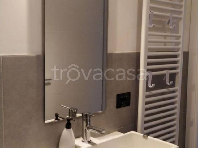 Appartamento in affitto a Levante, Serra Riccò