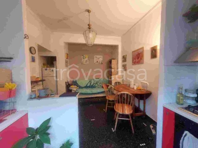 Appartamento in affitto a Centro Est, Serra Riccò