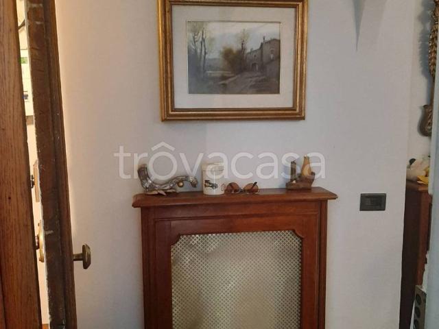 Appartamento in affitto a Levante, Serra Riccò