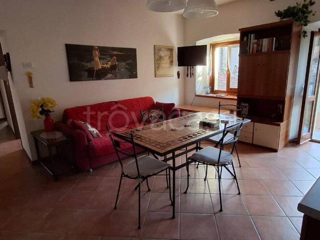 Appartamento in affitto a Gravedona ed Uniti, Gravedona