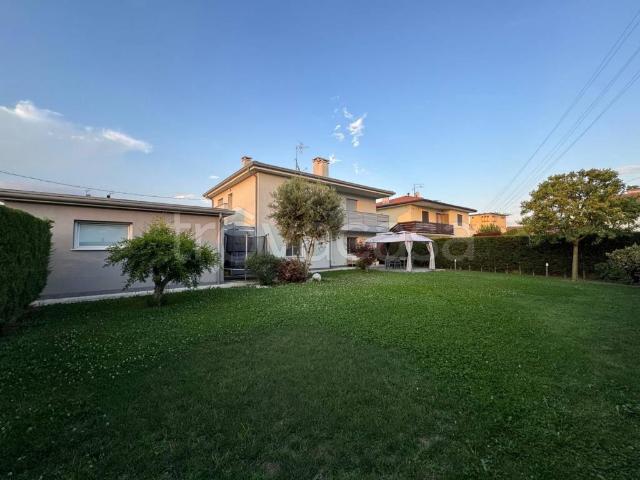 Appartamento in affitto a Grisignano Di Zocco, Veneto