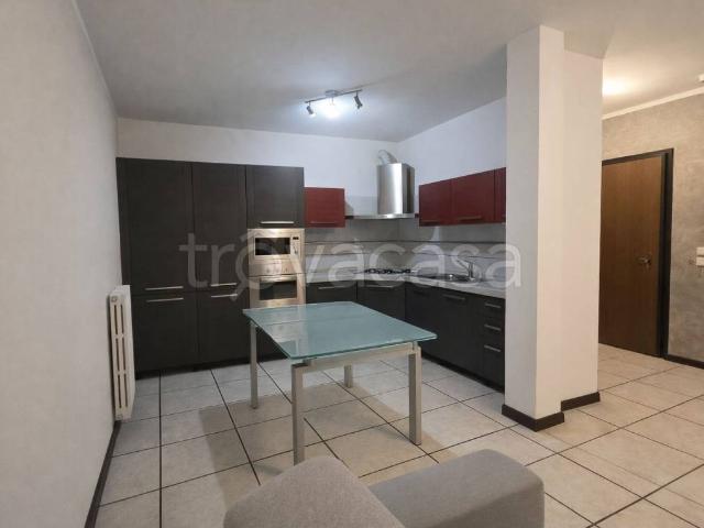 Appartamento in affitto a Gropello Cairoli, Lombardia