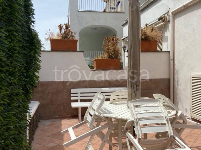 Appartamento in affitto a Ischia, Campania