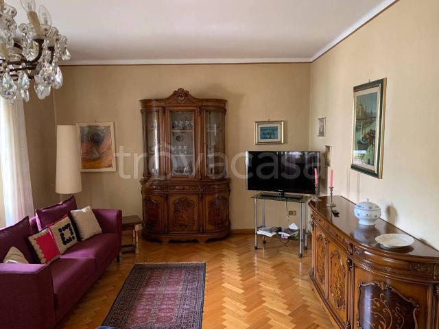 Appartamento in affitto a Marche, Ancona