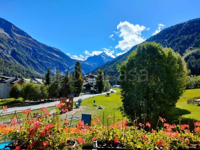 Appartamento in affitto a La Thuile, Entrèves