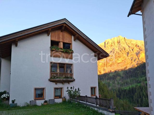 Appartamento in affitto a La Valle - Wengen, Trentino-Alto Adige/Südtirol