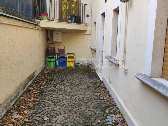 Appartamento in affitto a Torretta, Tornimparte