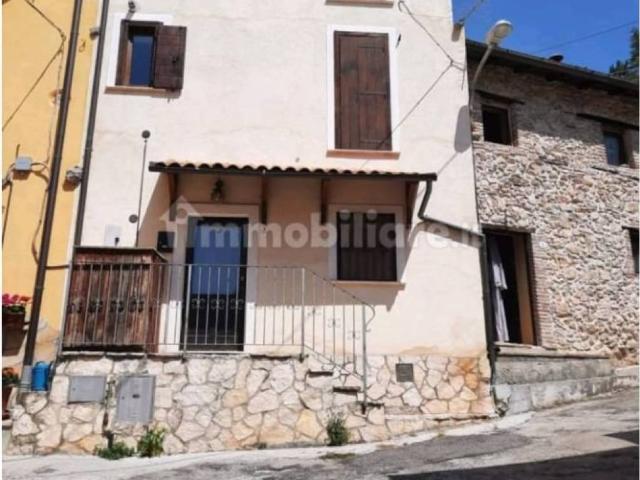 Appartamento in affitto a San Marco, Tornimparte