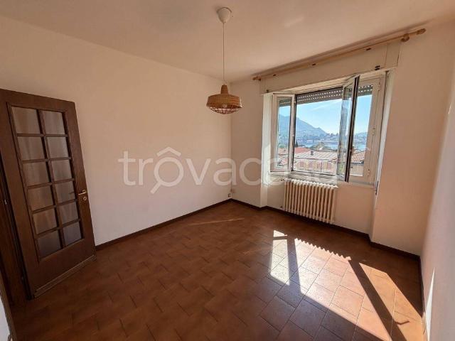 Appartamento in affitto a Castello, Lecco