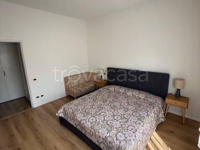 Appartamento in affitto a Carassone, Lovere