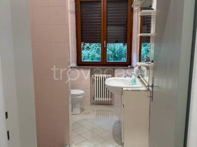 Appartamento in affitto a Bagni Di Lucca Ponte, Lucca