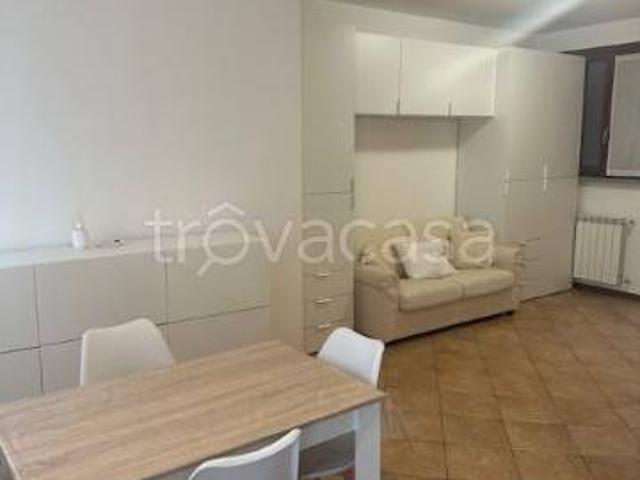 Appartamento in affitto a Malnate, Lombardia