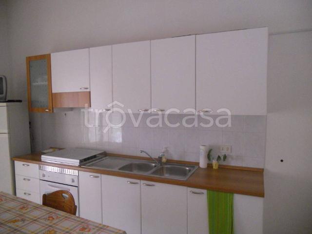 Appartamento in affitto a Puglia, Barletta-andria-trani