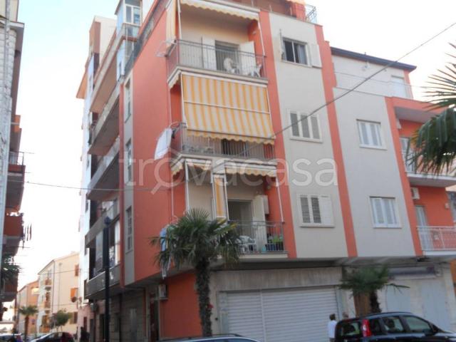 Appartamento in affitto a Puglia, Barletta-andria-trani