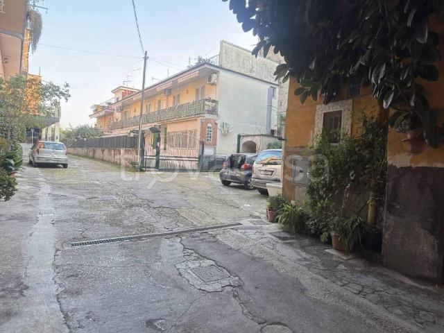 Appartamento in affitto a Marigliano, Campania