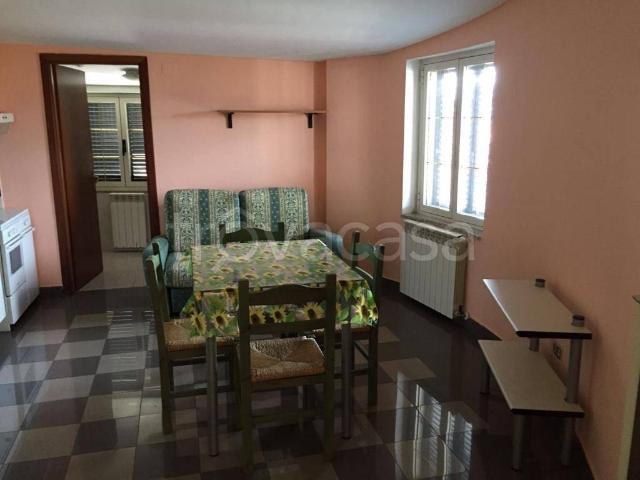 Appartamento in affitto a Marsicovetere, Basilicata