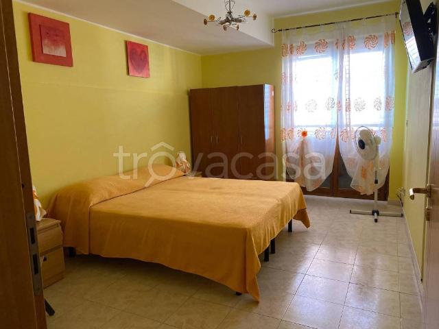 Appartamento in affitto a Sperone, Messina
