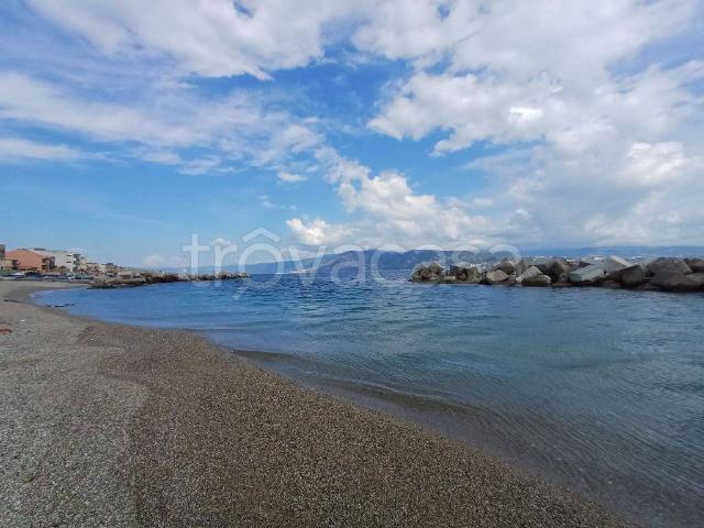 Appartamento in affitto a Sperone, Messina